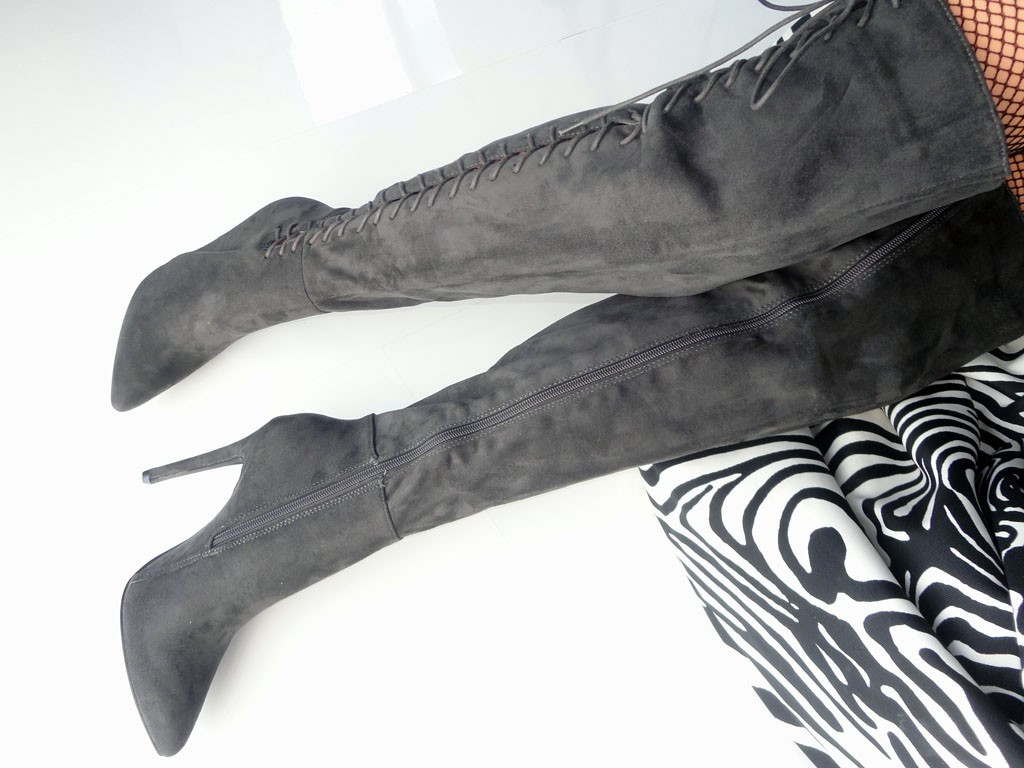 Bottes en daim graphite au genou - 4