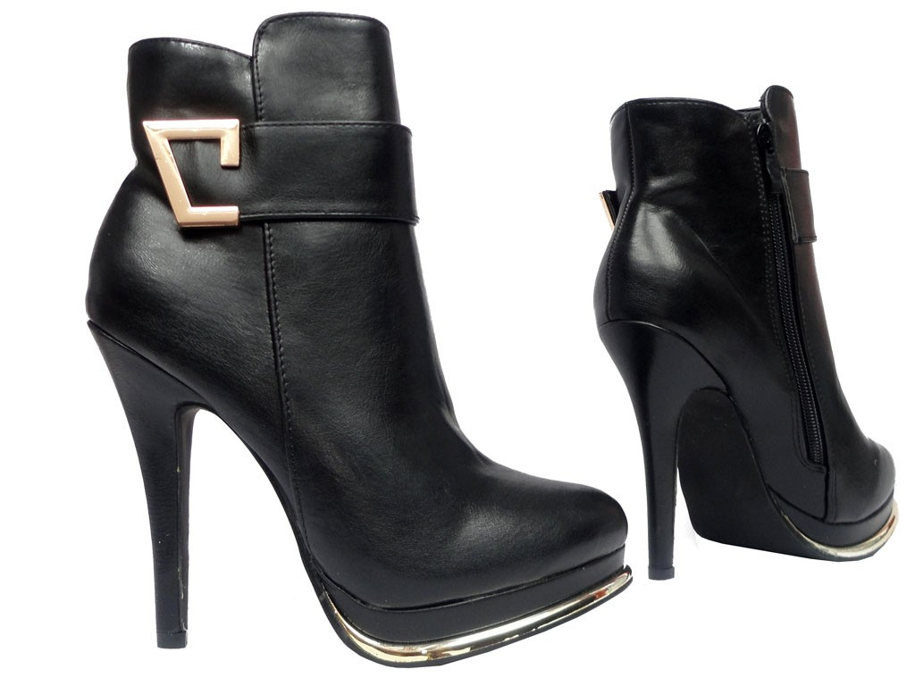 BLACK BOOTS WITH ECO LEATHER PINS - 2