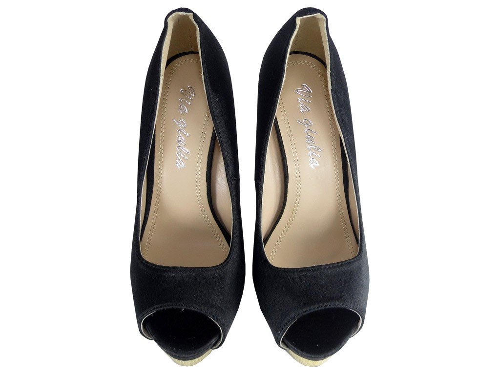 Čierne vysoké podpätky na platforme dámskych topánok - 2
