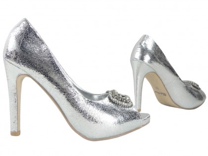 Срібні жіночі туфлі на шпильці з цирконами - 3