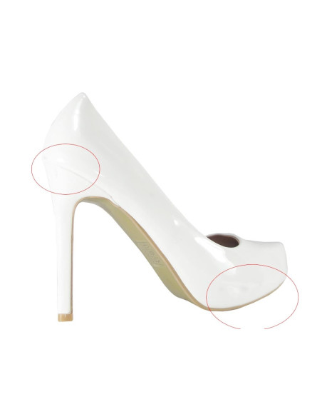 SORTIE BLANCHE DES ÉPINGLES À CHAUSSURES  - 2
