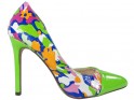 Zöld magas sarkú, virágmintás női cipő - 1