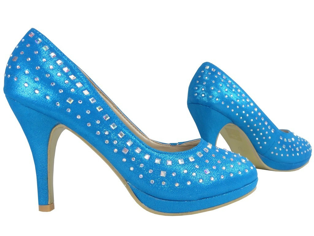 ÉPINGLES BLEUES À PAILLETTES EN SORTIE - 2