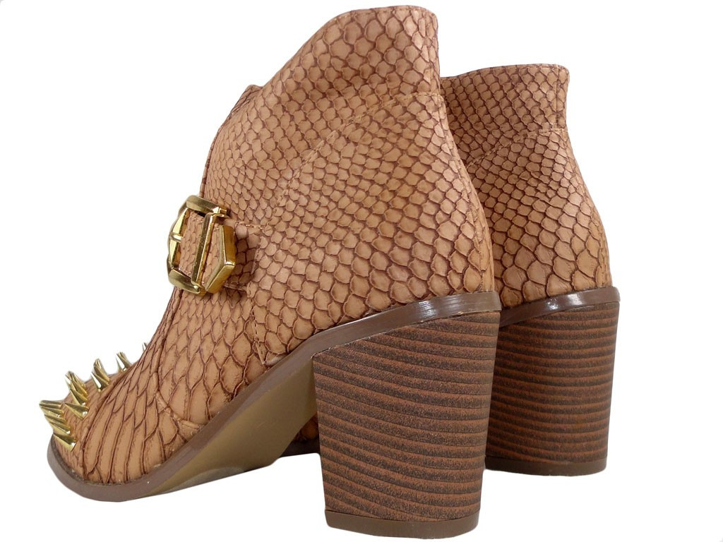 Eco leather boots with spikes on the nose - 4