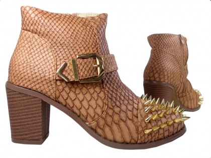 Eco leather boots with spikes on the nose - 3