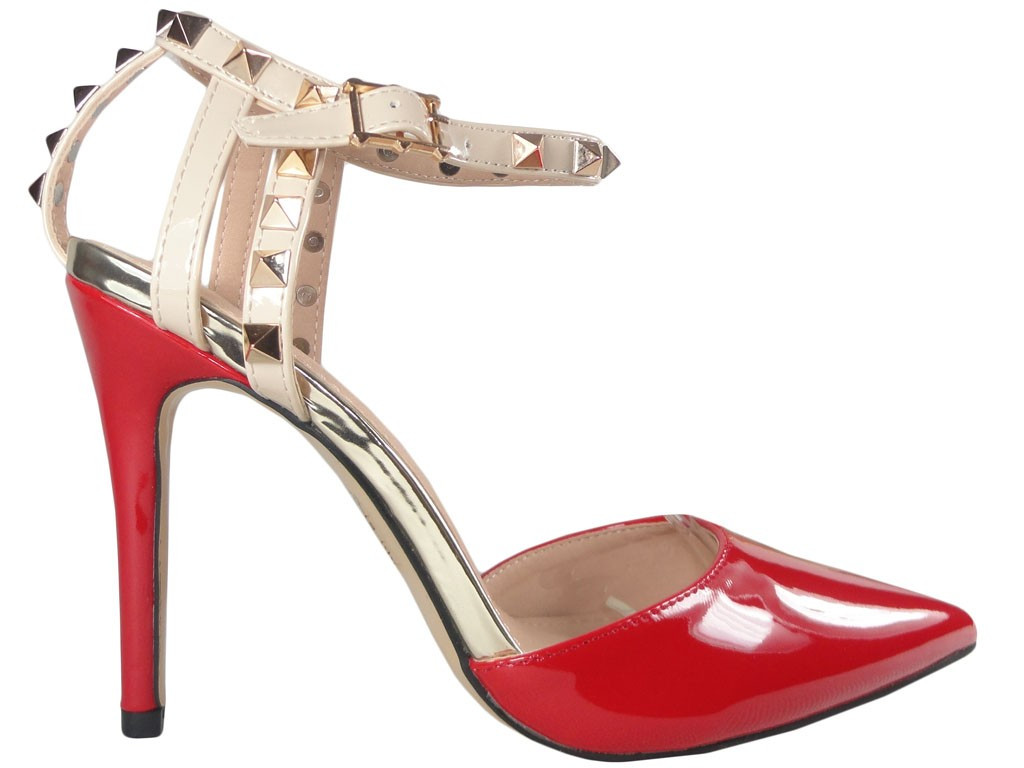 Red pins with ankle strap - 1