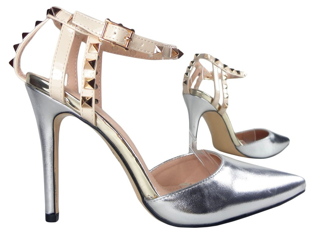 Silberne Stilettos mit Knöchelriemen - 3