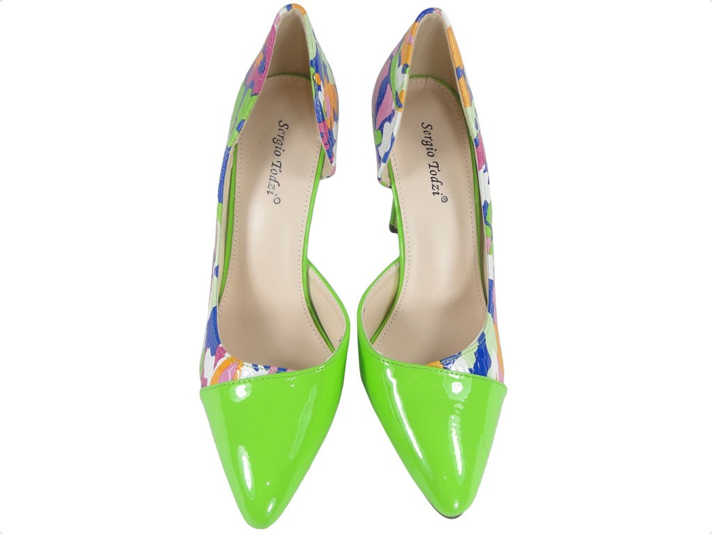 Épinglettes de la navette verte avec découpe pour chaussures - 4