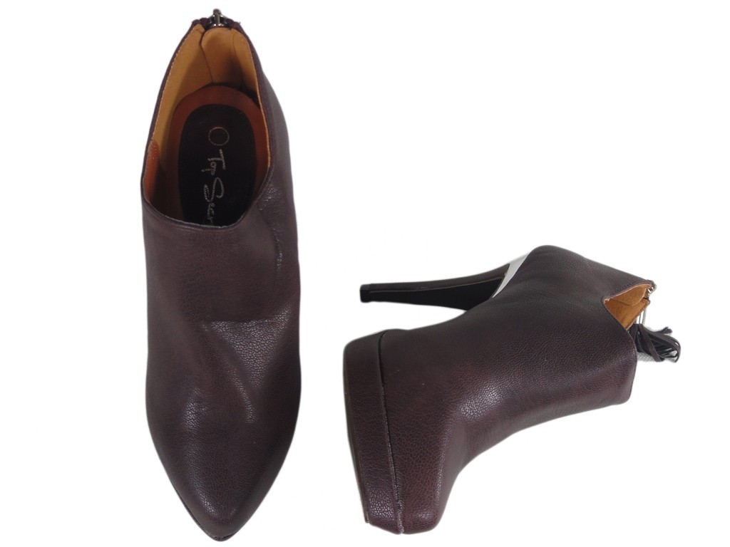 Brown maroon boots on pins - 2