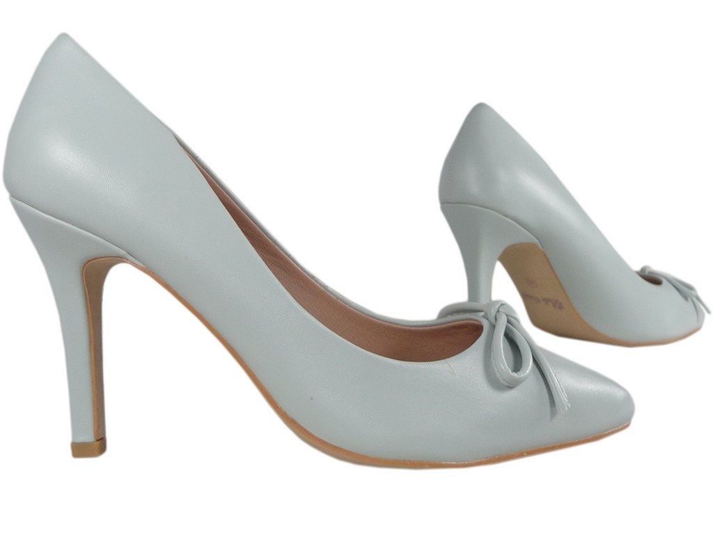 Graue Pumps hellgrau mit Schleife - 3