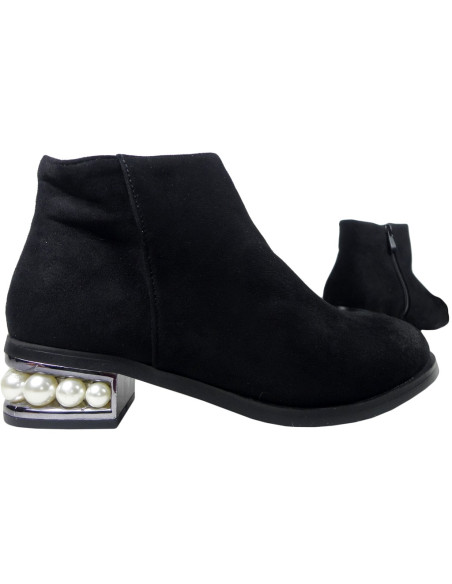 Black low suede boots pearls in heel - 4