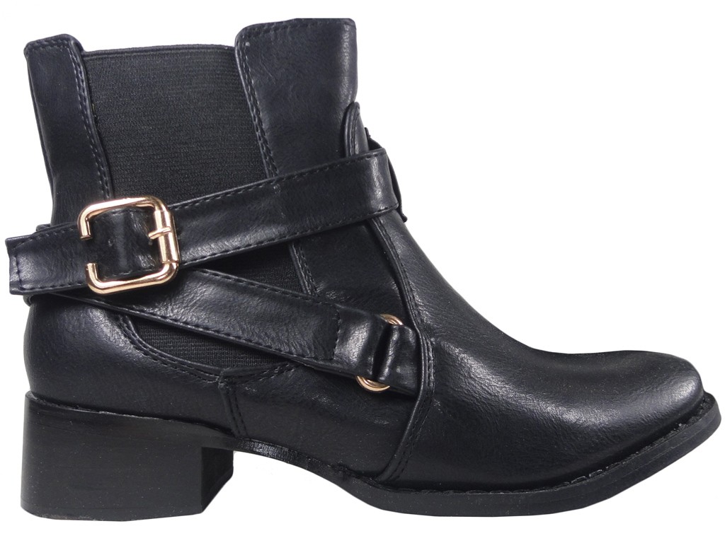 Чорні низькі жіночі черевики з екошкіри на шнурівці - 1