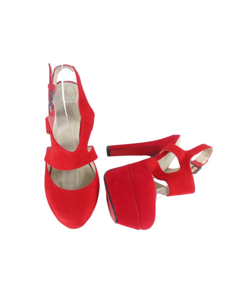 Sandales en daim rouge sur un poteau avec une ceinture - 2