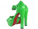 Zelené sandále na stĺpiku topánok s remienkom na členok - 4