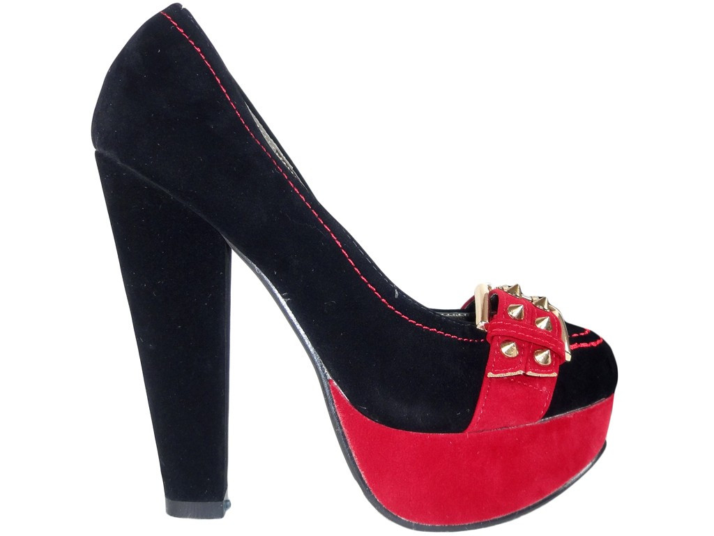 Melni zamšādas sūkļi ar stiletto papēdi - 1