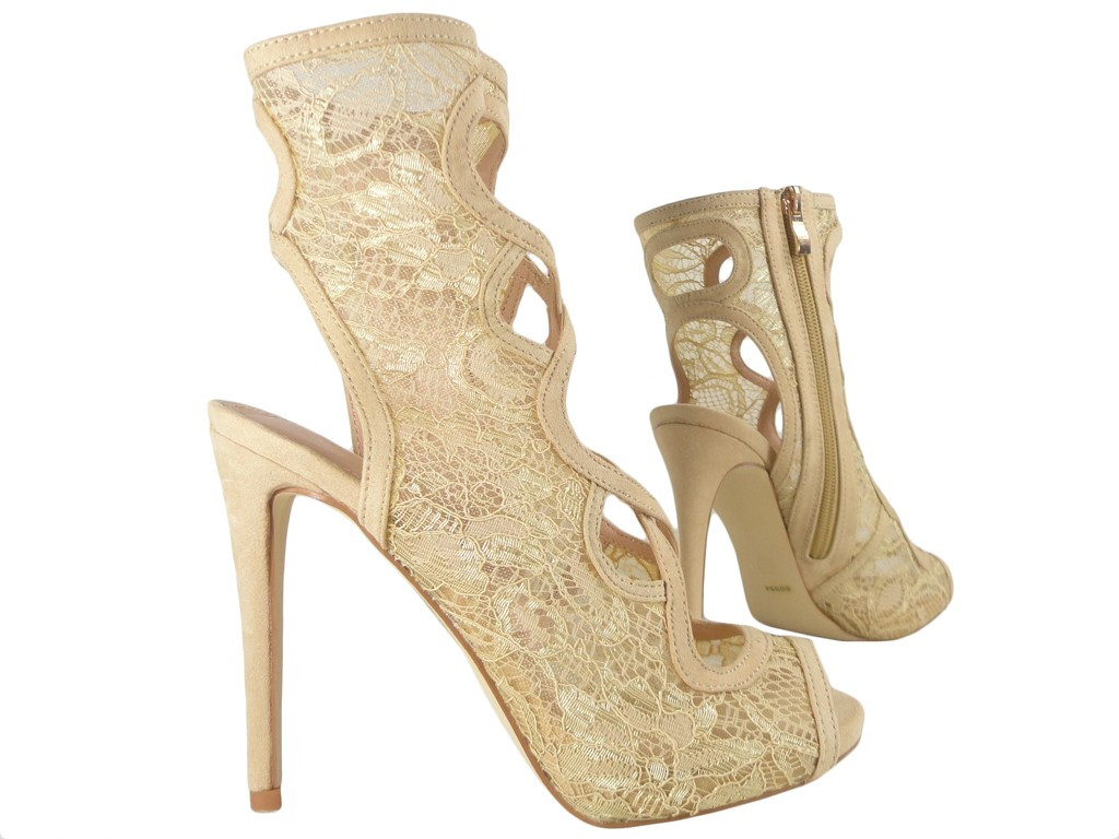 Fleshy sandals for openwork pins at the ankle. - 3