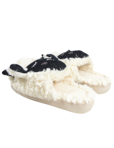 Les pantoufles abritent des vêtements de mouton - 2