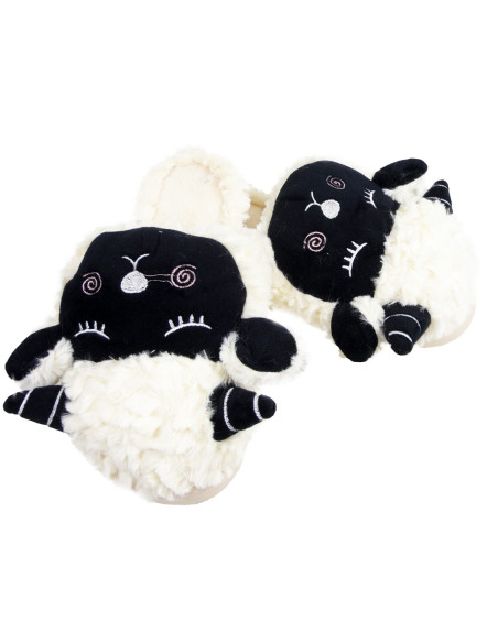 Les pantoufles abritent des vêtements de mouton - 3