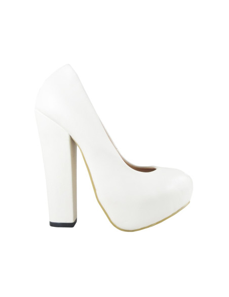 Weiße High Heels auf der Plattform, matte Schuhe auf dem Pfosten - 1