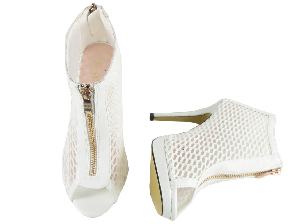 White openwork sandals ladies' boots pins - 2