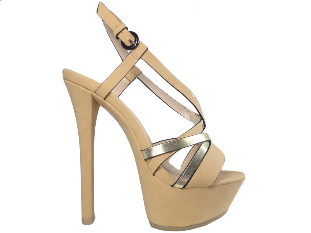 Beige Sandalen auf Plateauschuhen mit hohen Absätzen - 1