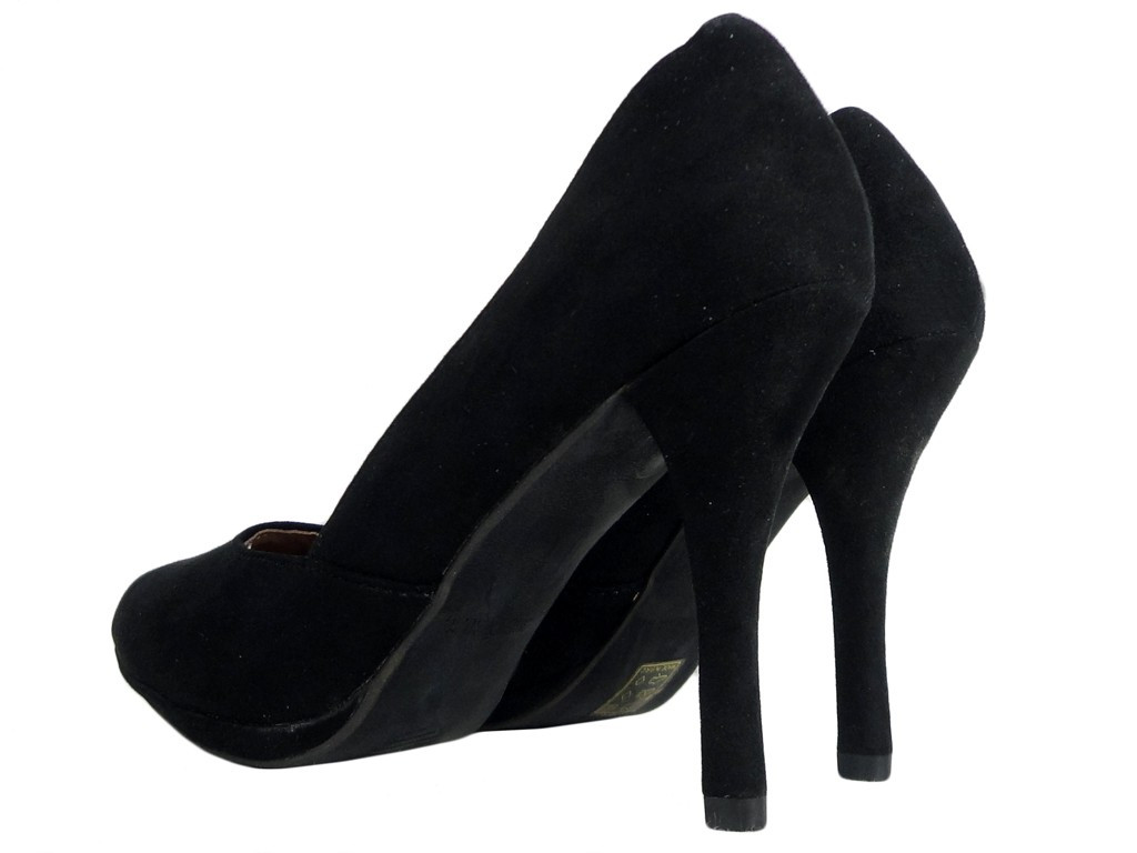 Czarne szpilki zamszowe buty damskie 