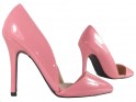 Ružové vysoké podpätky s vykrojenými dámskymi topánkami v práškovej ružovej farbe - 3