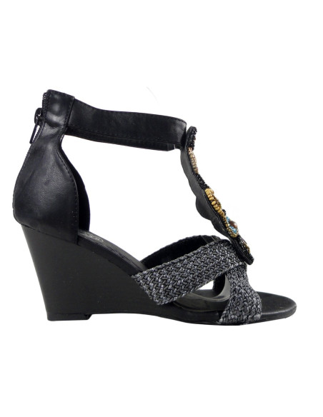 Mattschwarze Sandalen mit Keilen mit Perlen - 1