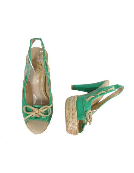Grüne Plateausandalen, High Heels - 2