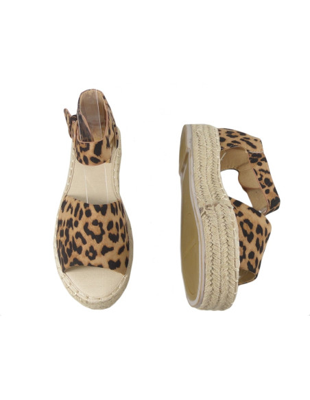 Espadrilles plates et légères dans une pochette de ceinture - 2