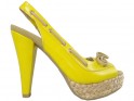 Dzeltenas platformas sandales ar stiletto papēža kurpes - 1