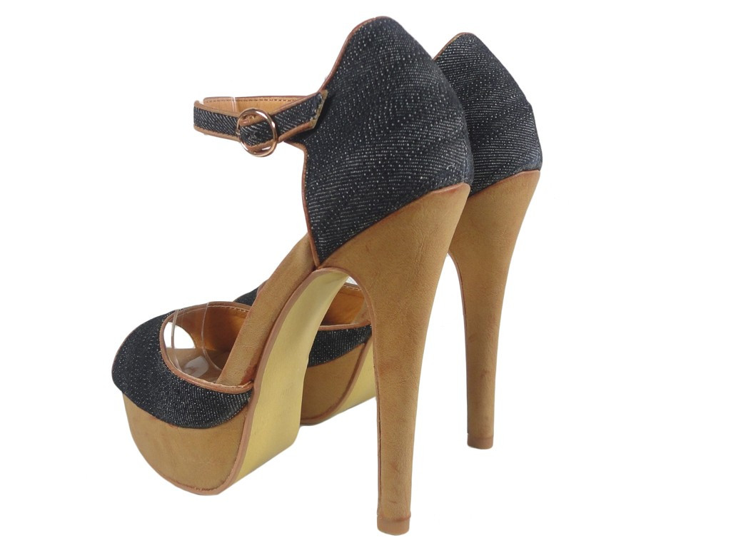Black sandals on a pin and a platform with a belt - 4