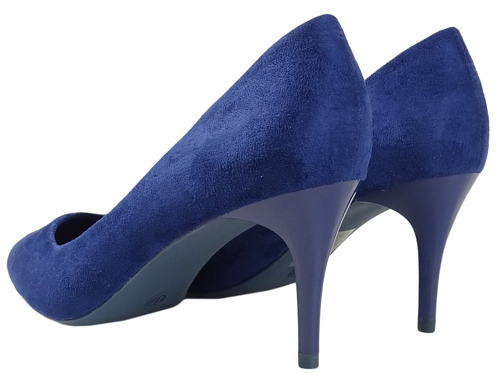 Épinglettes en daim bleu marine - 4