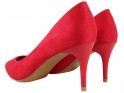Замшеві туфлі на низьких підборах червоного кольору - 4