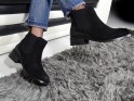 Чорні шкіряні жіночі чоботи з соболя - 2