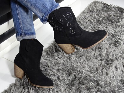 Women's black cowgirl boots on the block - 2