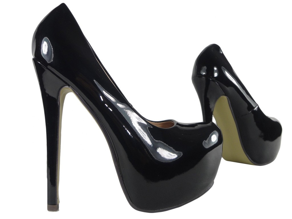 Schwarze High Heels auf der Plattform - 3