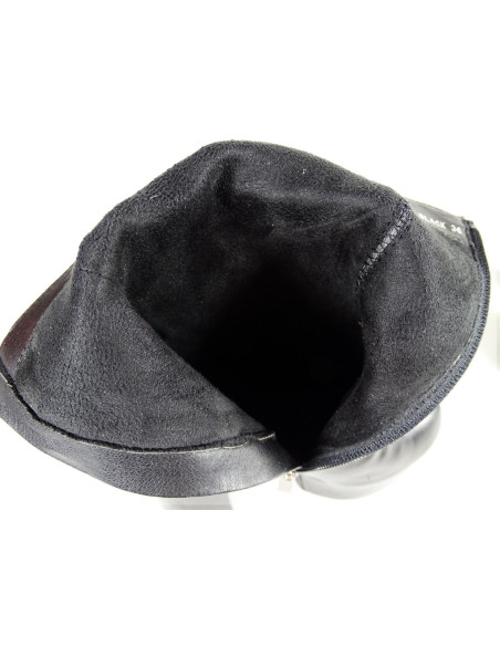 Ghete negre pe pantofii cu platformă - 6