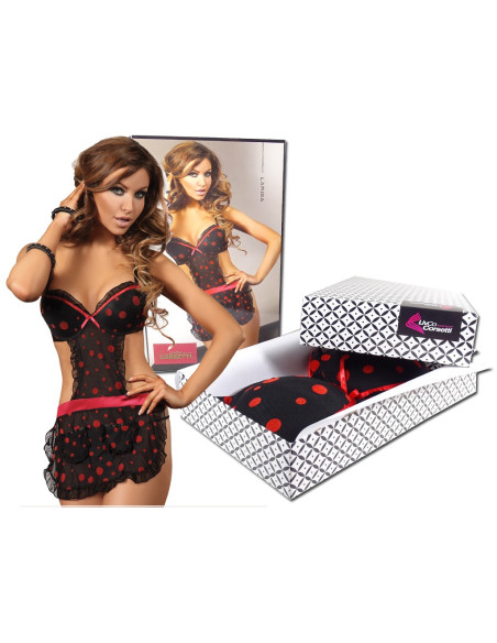 Dressing the maid's apron in dotted women's underwear - 5
