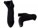 Čierne semišové členkové topánky na stĺpiku dámskych topánok - 4