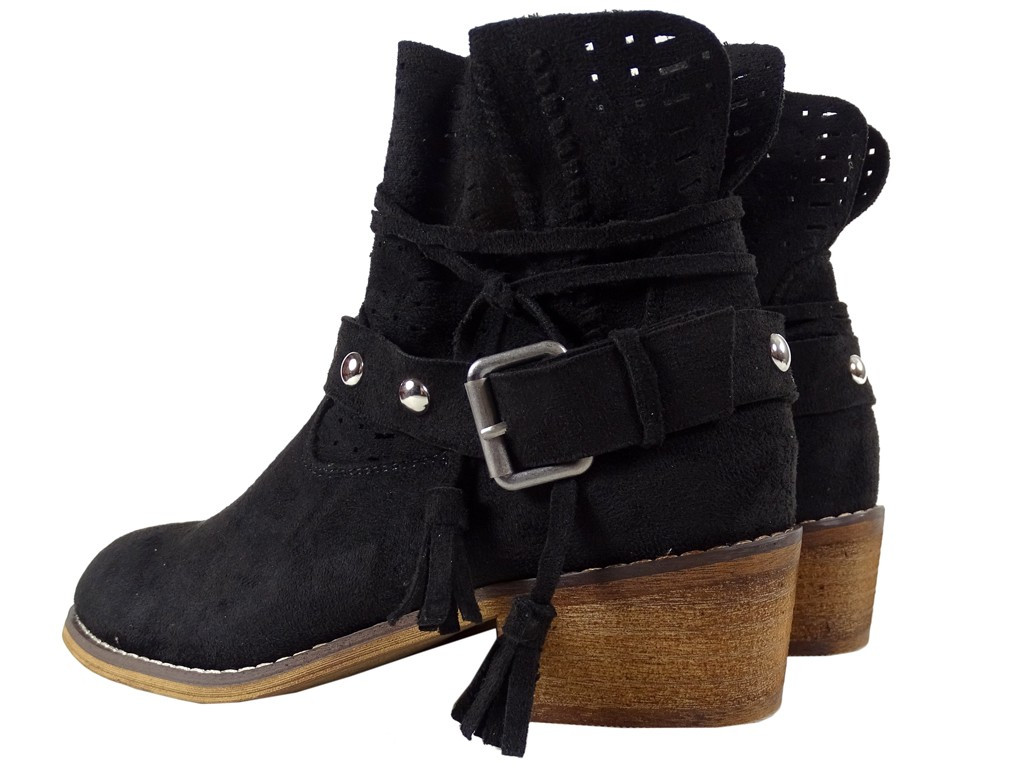 Czarne  buty damskie  zamszowe botki na klocku - 2