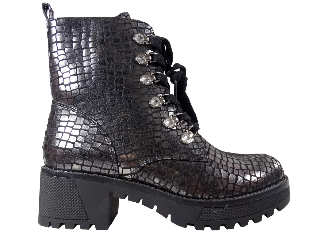 Чорні жіночі чоботи-трапери блискуче срібло - 1