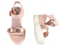Růžové klínové sandály z ekologické kůže - 4