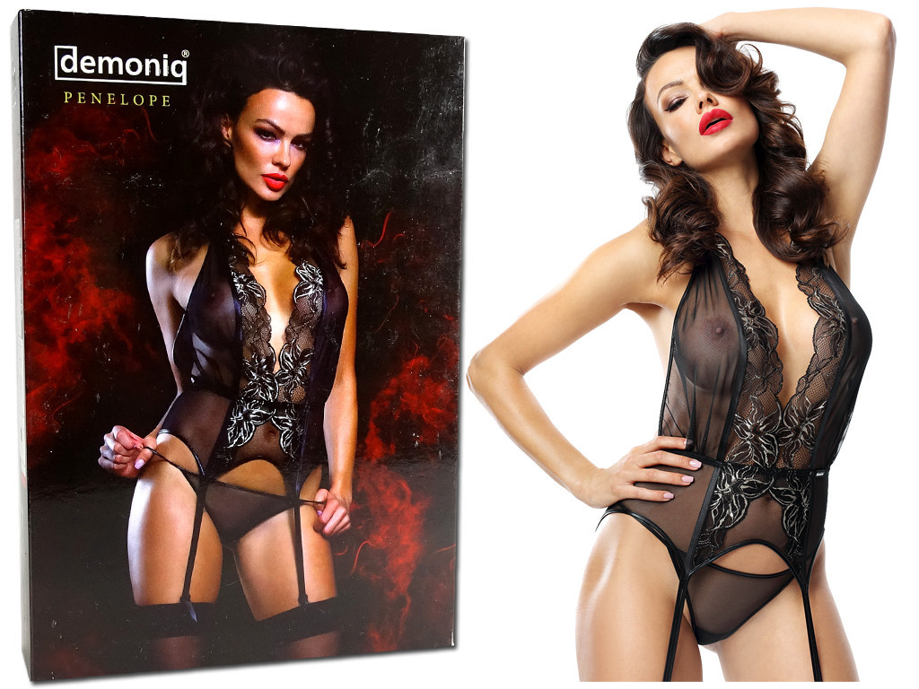 Sada čiernej čipkovanej bielizne, korzet s pruhmi - 3