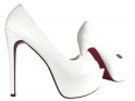 Białe szpilki na platformie lakierki high heels duże rozmiary - 3