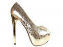 Arany magas sarkú cipő az emeletes női kígyóbőr cipőben - 1