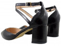 Black low female shuttles with ankle strap - 2