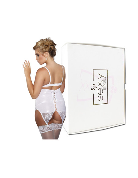 White tall garter belt wet look tied up - 4