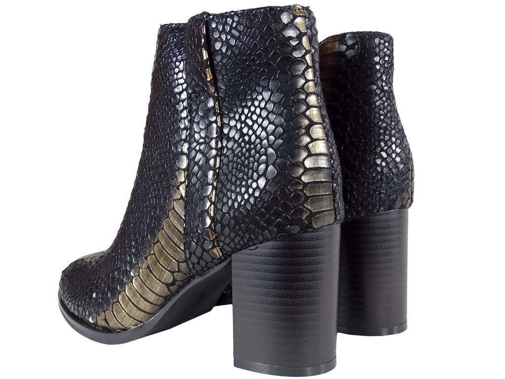 Schwarz-goldene schuppige Frauenstiefel an einer Stange - 2