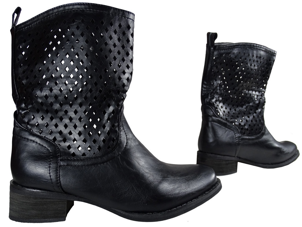 Schwarze durchbrochene Damenstiefel - 3